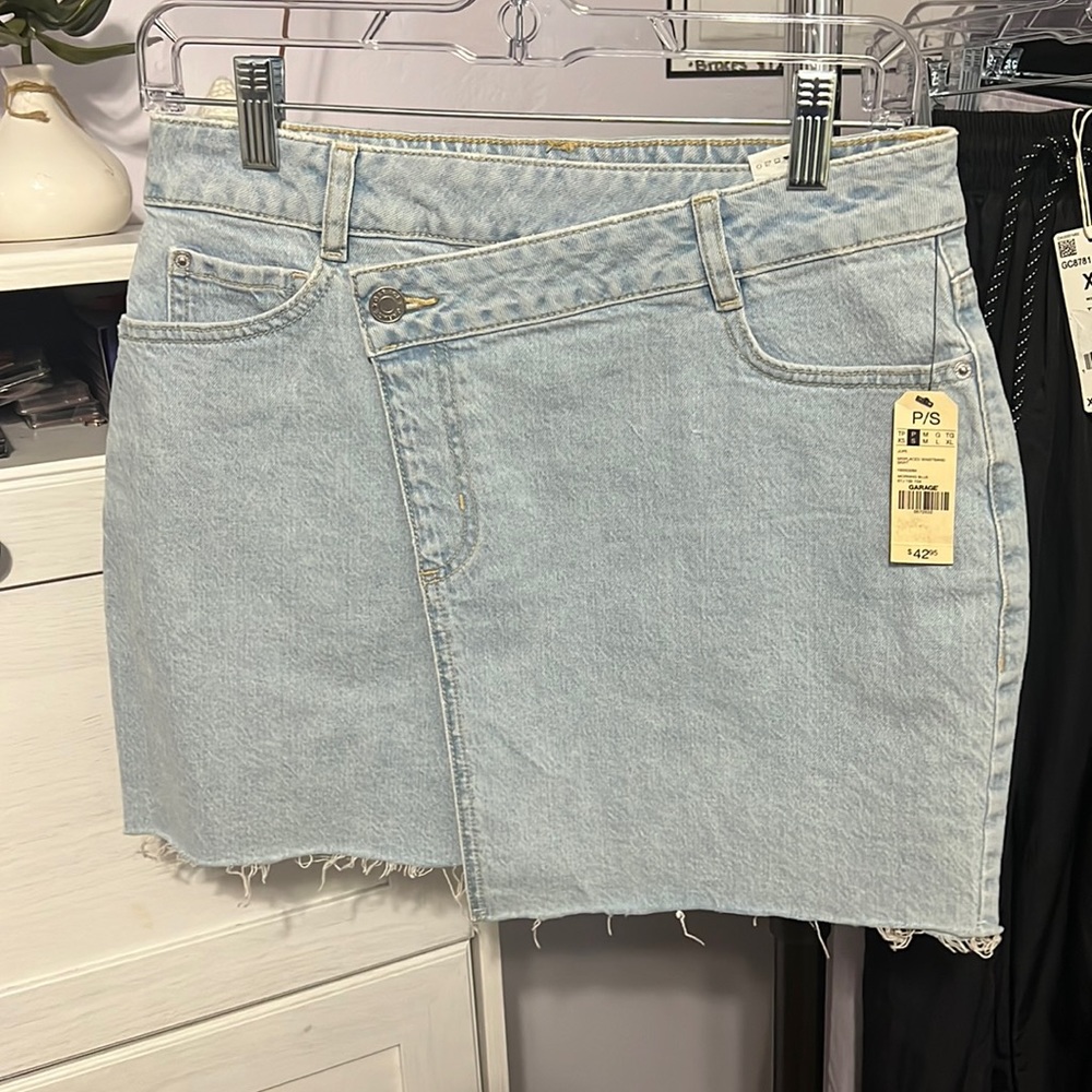 Garage Skirt